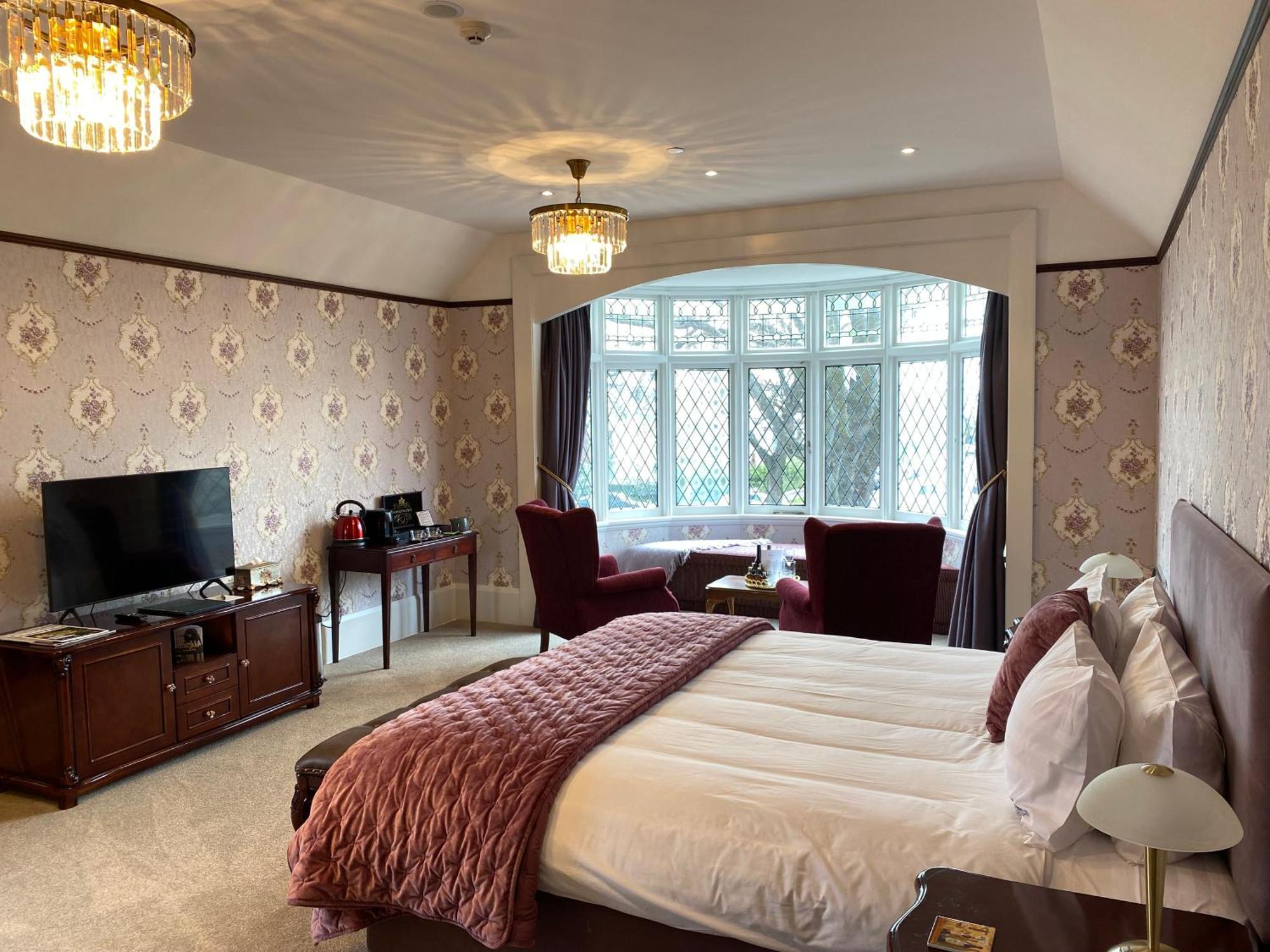مبيت وإفطار كريستتشيرش Eliza'S Manor الغرفة الصورة