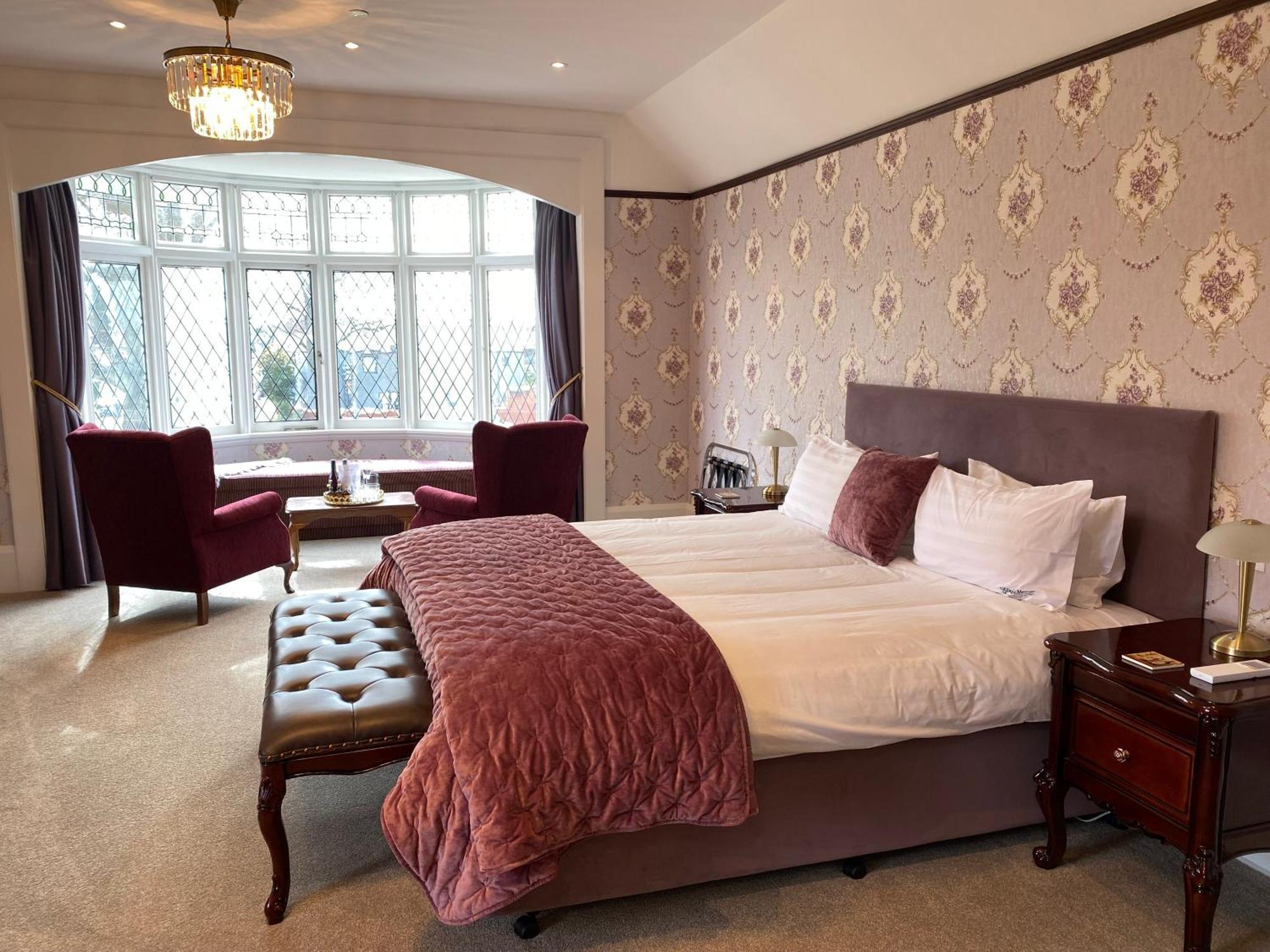 مبيت وإفطار كريستتشيرش Eliza'S Manor الغرفة الصورة