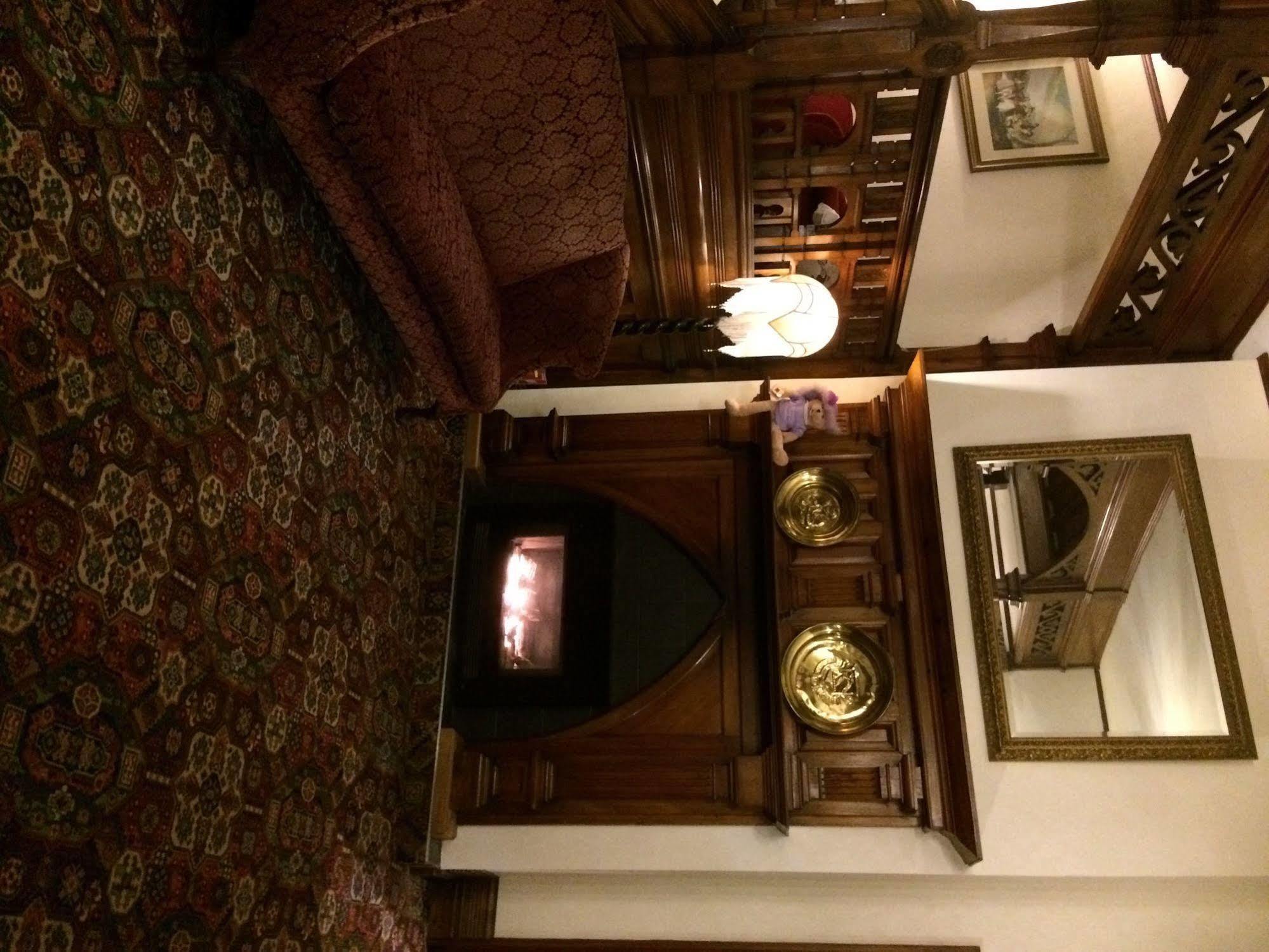 مبيت وإفطار كريستتشيرش Eliza'S Manor المظهر الخارجي الصورة